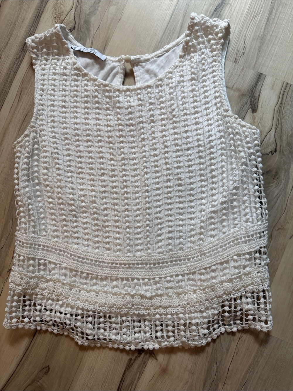 Mango Crochet Tank Top size xs